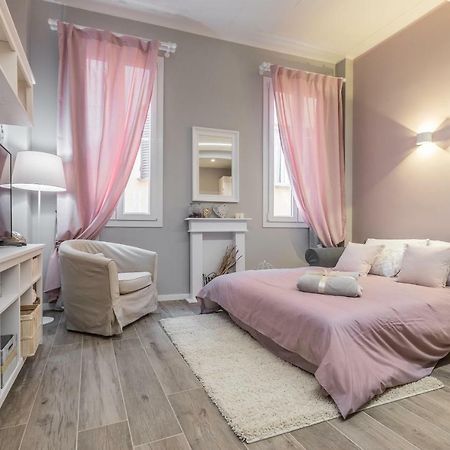 Borgonuovo Apartments โบโลญญา ภายนอก รูปภาพ