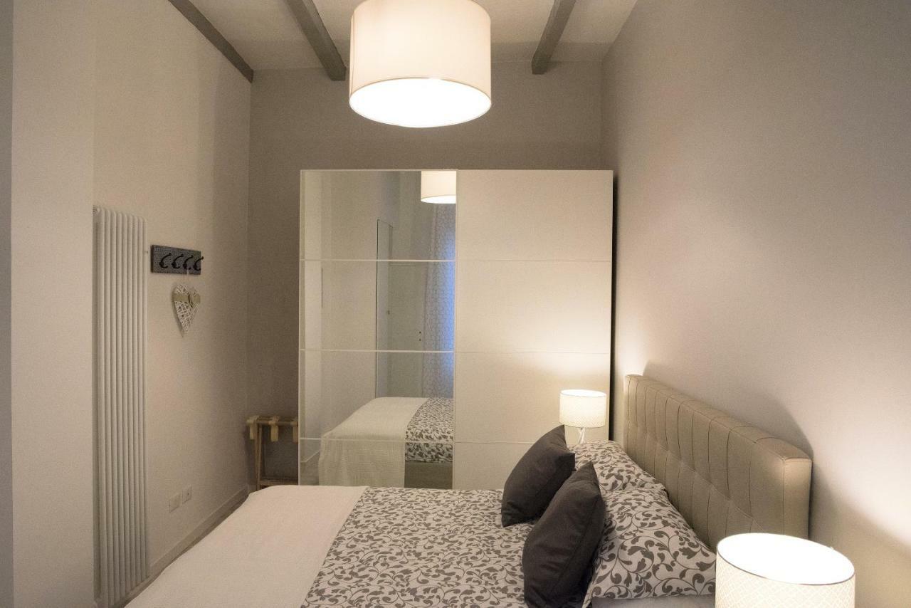 Borgonuovo Apartments โบโลญญา ภายนอก รูปภาพ