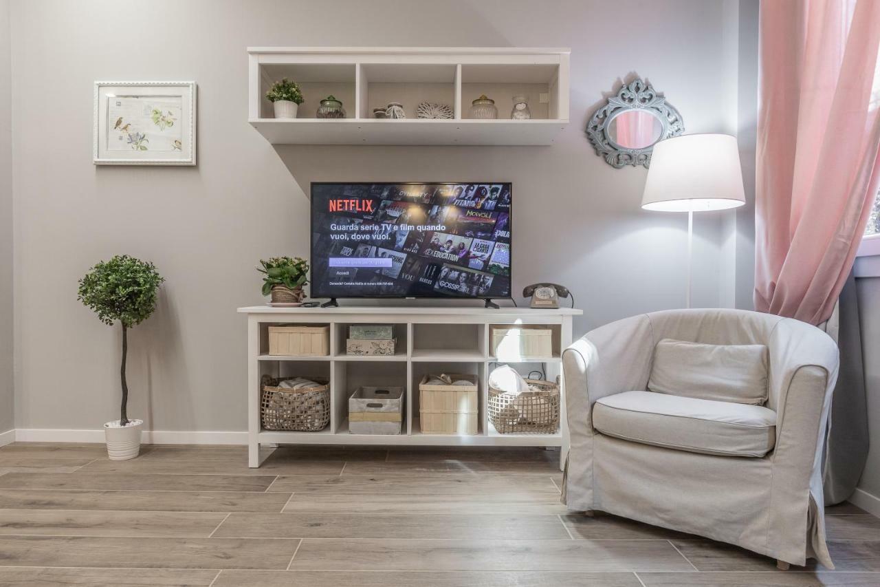 Borgonuovo Apartments โบโลญญา ภายนอก รูปภาพ